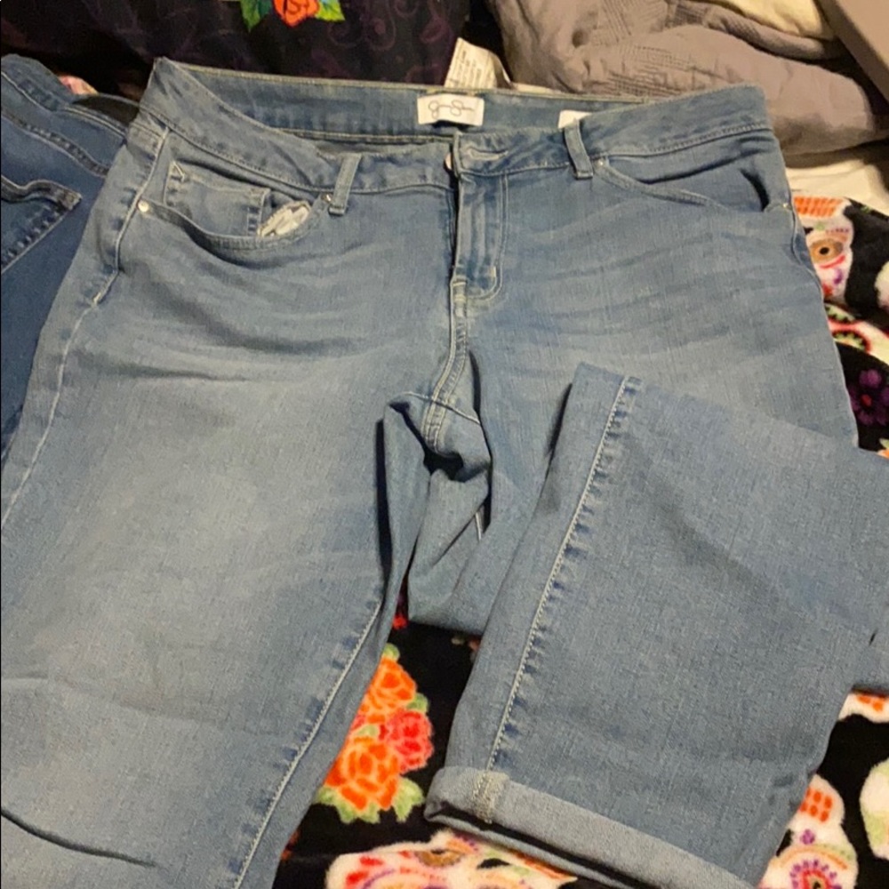 Jeans